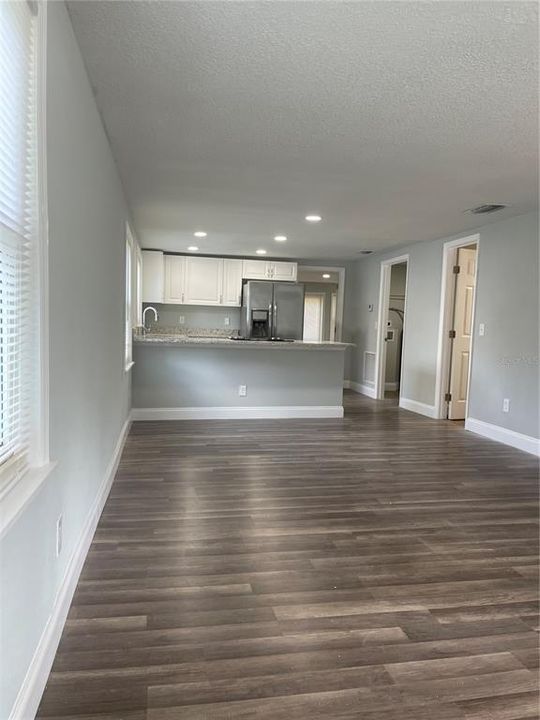 Recently Sold: $176,000 (3 beds, 2 baths, 1133 Square Feet)
