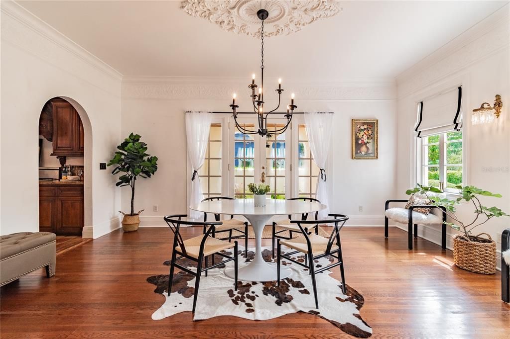 Light and bright dining room with ample space for hosting large gatherings
