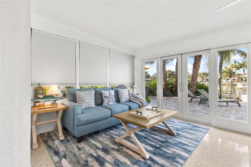 Recently Sold: $1,250,000 (3 beds, 2 baths, 1974 Square Feet)
