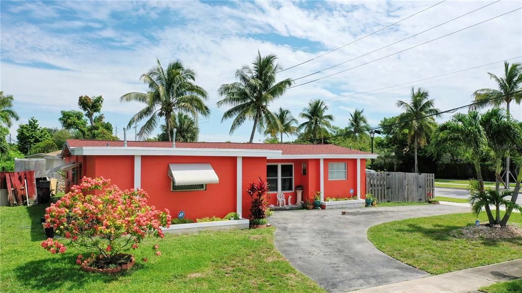 最近售出: $331,000 (2 贝兹, 2 浴室, 1422 平方英尺)