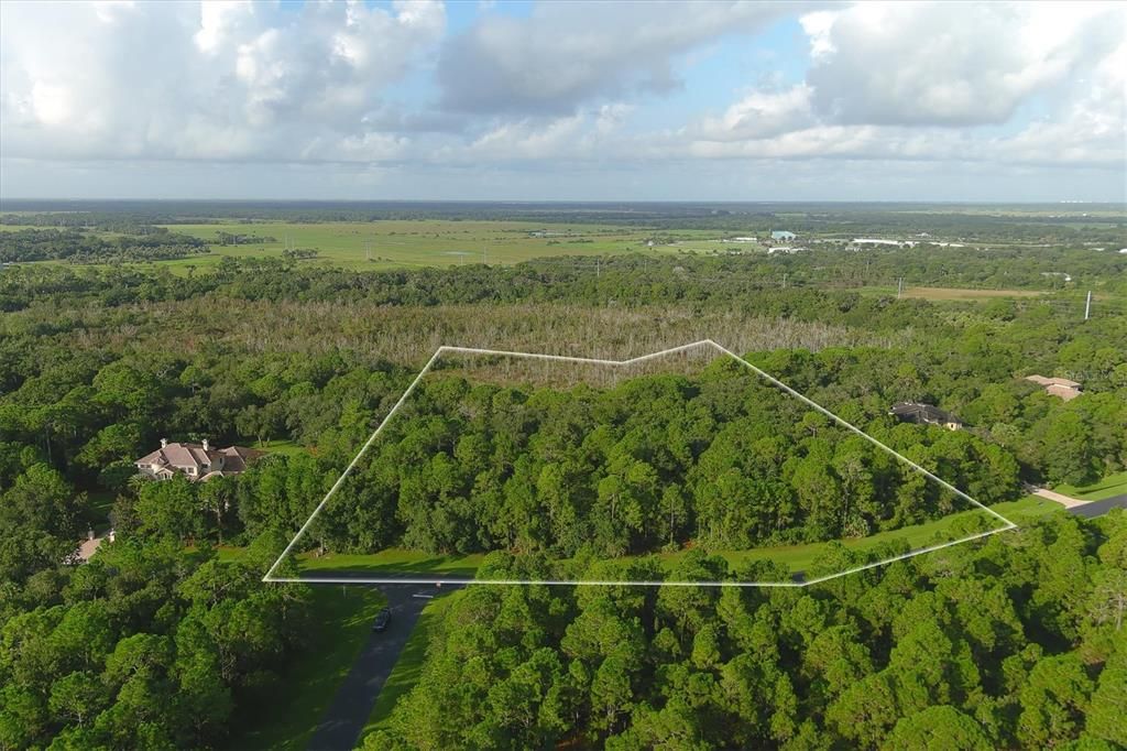 Nearly 4 acres of lush land in Forest at Hi Hat Ranch