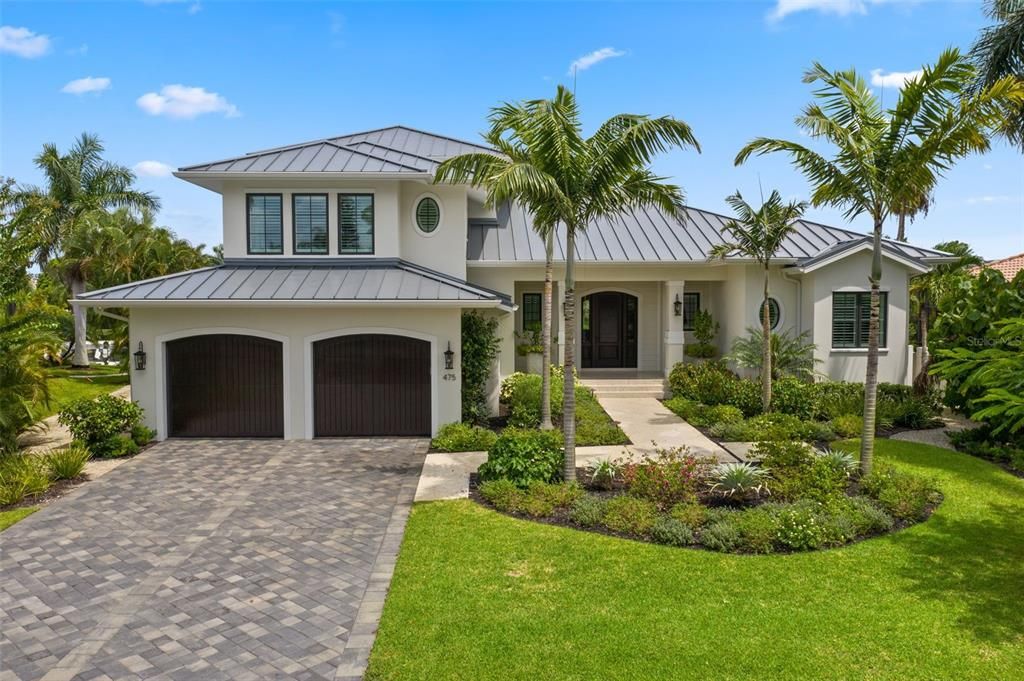 Vendido Recientemente: $4,995,000 (4 camas, 4 baños, 4316 Pies cuadrados)