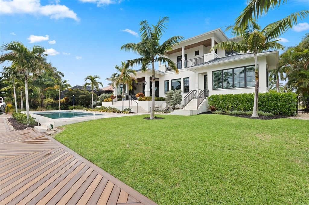 Recently Sold: $4,995,000 (4 beds, 4 baths, 4316 Square Feet)