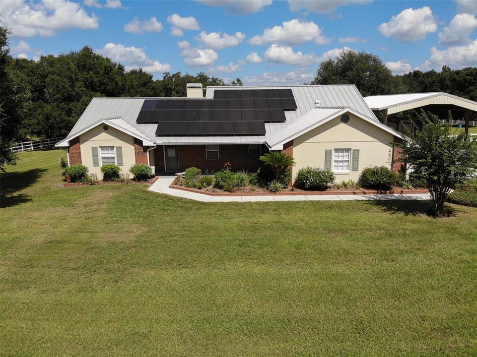 9.6KW solar powered home