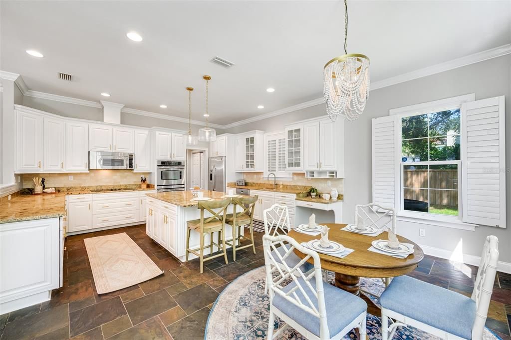 Recently Sold: $1,350,000 (4 beds, 3 baths, 3940 Square Feet)