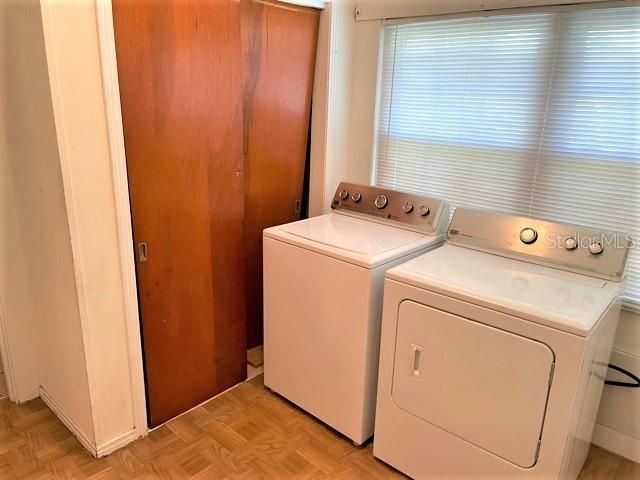 Vendido Recientemente: $119,900 (3 camas, 2 baños, 1040 Pies cuadrados)