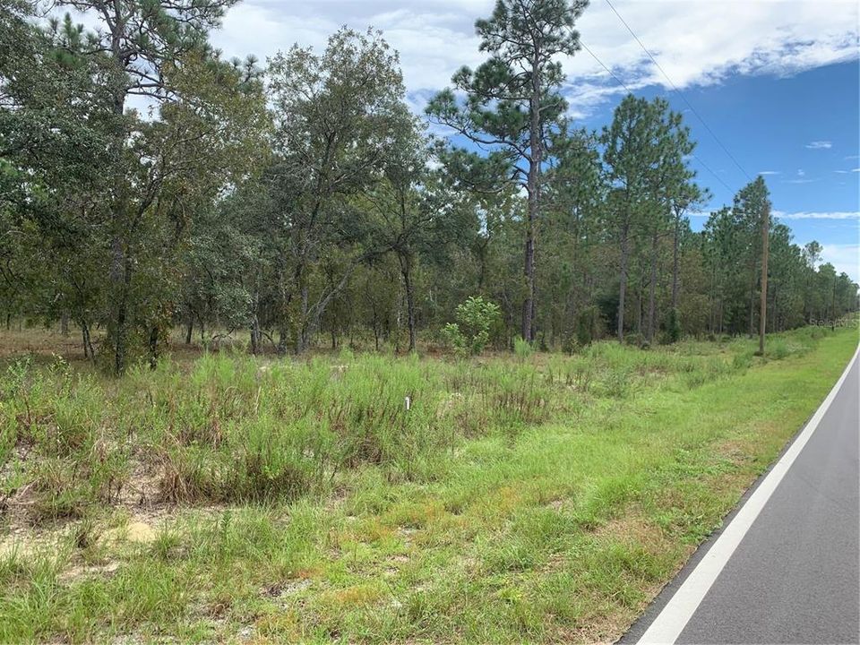 Active With Contract: $24,900 (1.00 acres)