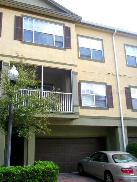 Recently Rented: $1,595 (2 beds, 2 baths, 1250 Square Feet)