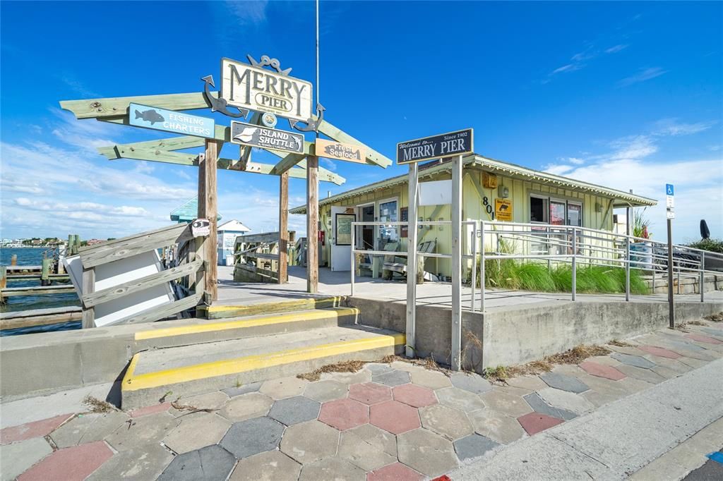 Merry Pier in Pass-a-grille
