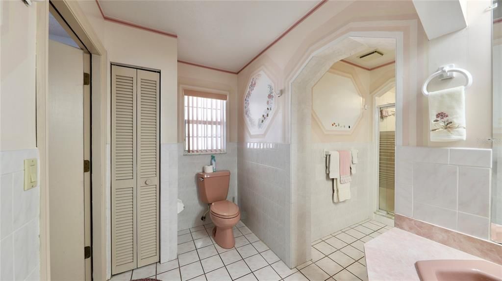 最近售出: $629,900 (3 贝兹, 2 浴室, 2781 平方英尺)