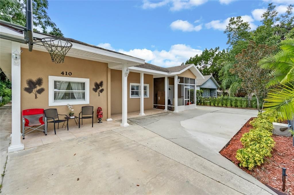 Recently Sold: $369,900 (0 beds, 0 baths, 1826 Square Feet)