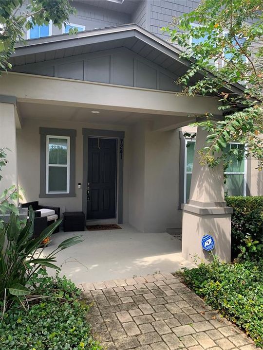 Recently Sold: $457,000 (3 beds, 2 baths, 2197 Square Feet)