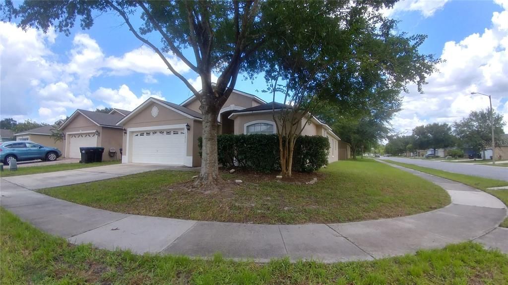 Recently Sold: $329,000 (4 beds, 2 baths, 1846 Square Feet)