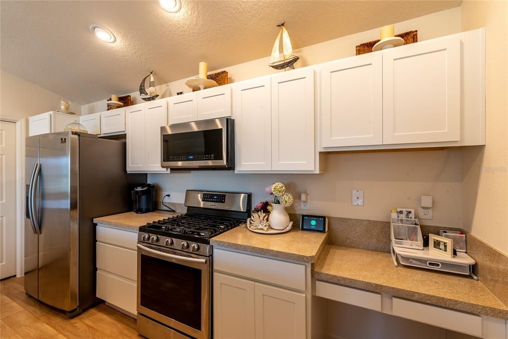 Recently Sold: $275,000 (2 beds, 2 baths, 1203 Square Feet)