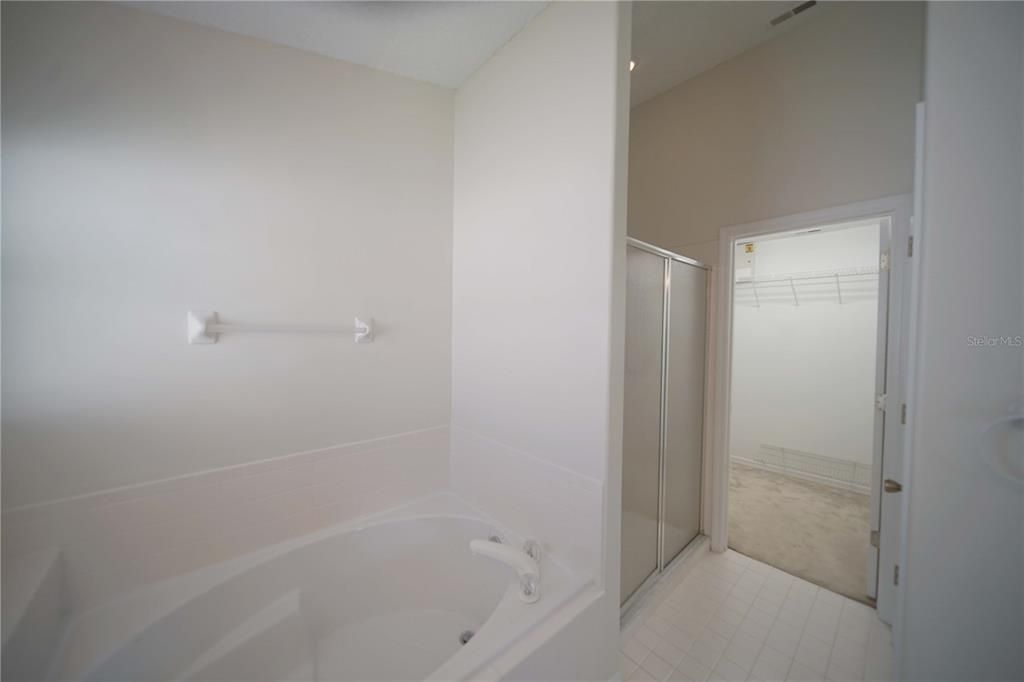 最近租的: $2,500 (4 贝兹, 2 浴室, 1891 平方英尺)
