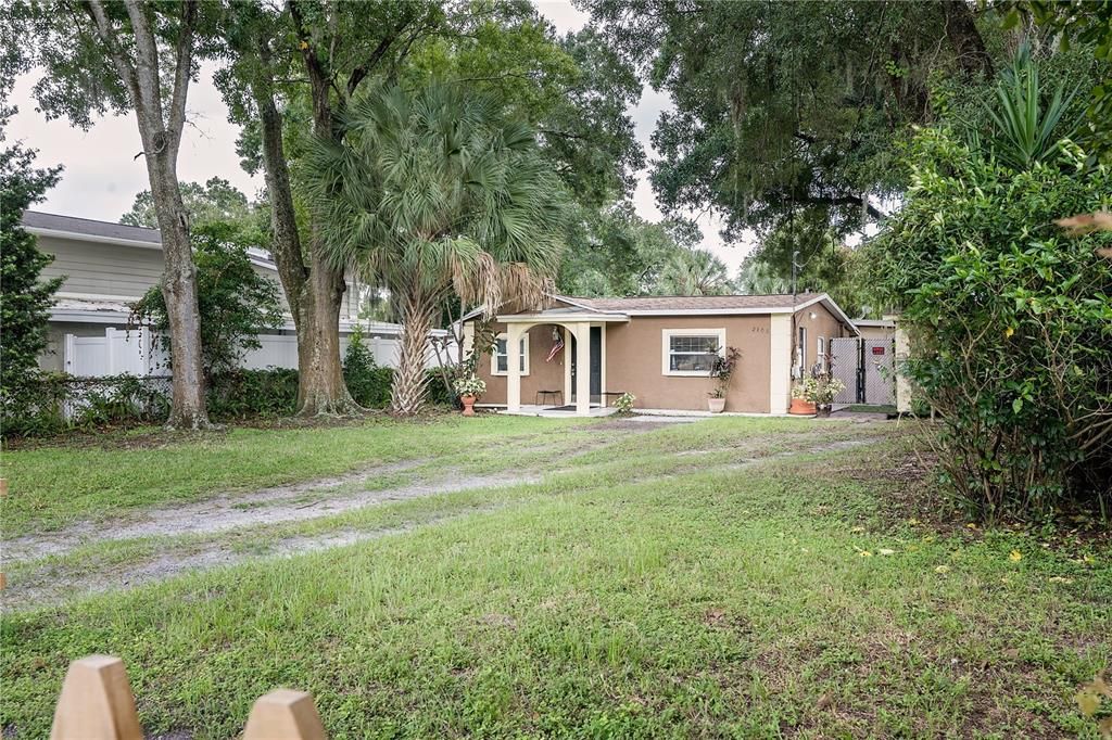 Recently Sold: $275,000 (3 beds, 2 baths, 1080 Square Feet)