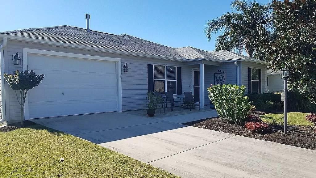 Recently Sold: $259,000 (2 beds, 2 baths, 1142 Square Feet)