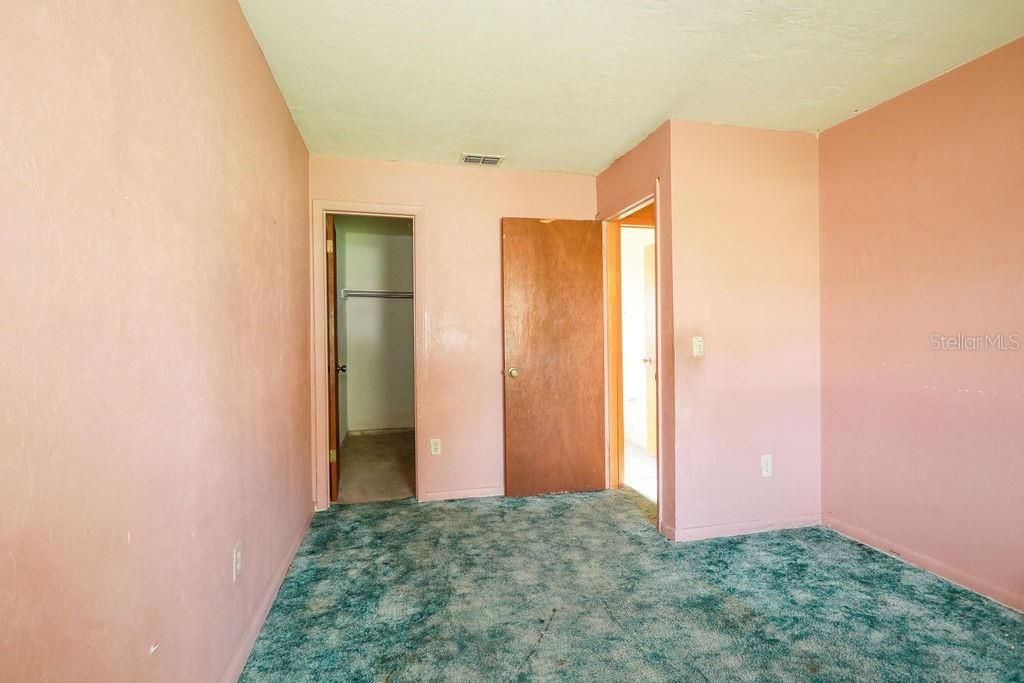 Recently Sold: $60,000 (2 beds, 1 baths, 816 Square Feet)