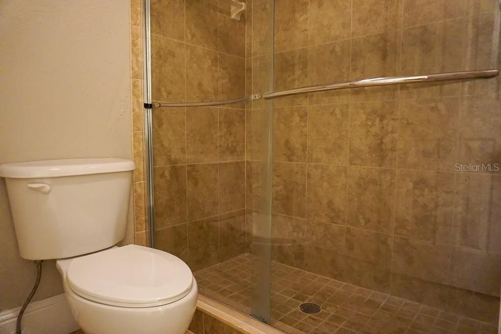 最近租的: $800 (0 贝兹, 1 浴室, 411 平方英尺)