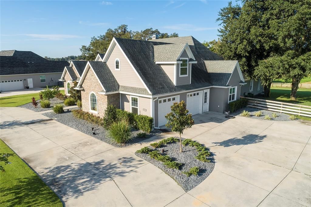 Recently Sold: $975,000 (4 beds, 4 baths, 4696 Square Feet)
