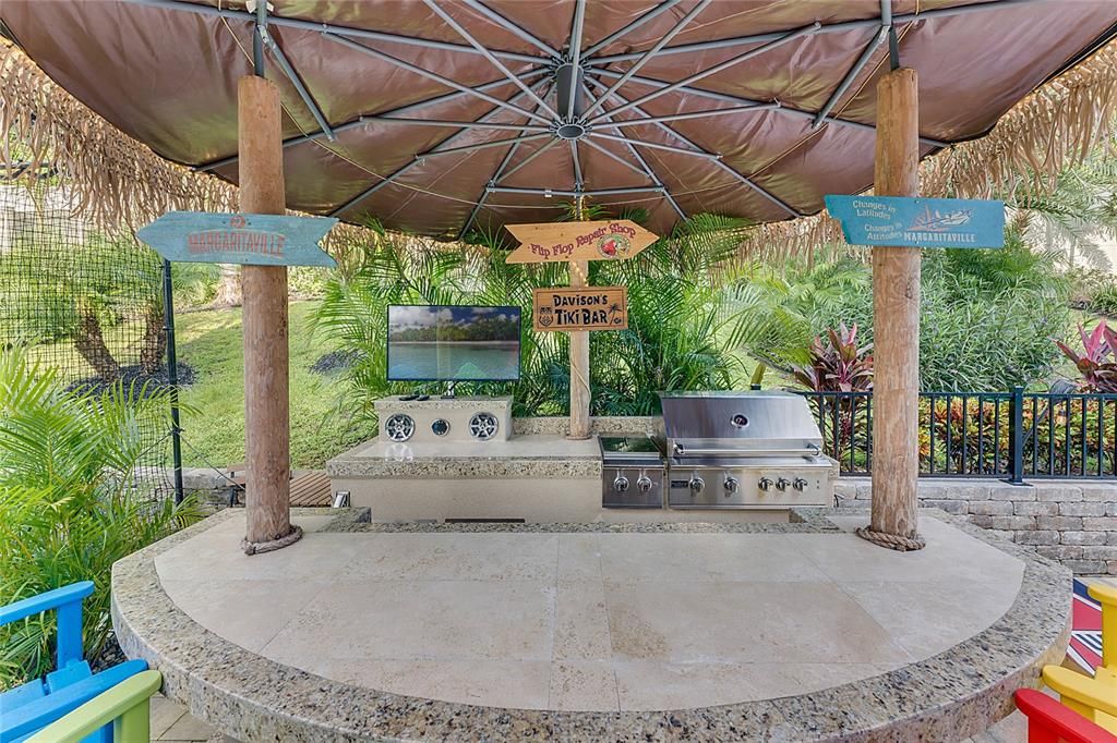Summer Kitchen and Tiki Bar, Natural Gas Grill, Bluetooth Stereo System