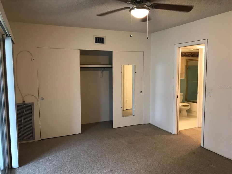 Recently Sold: $79,500 (1 beds, 1 baths, 800 Square Feet)