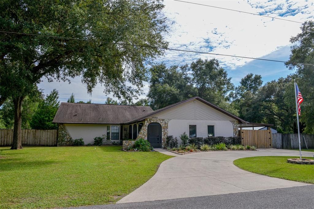 Recently Sold: $299,900 (5 beds, 2 baths, 2816 Square Feet)