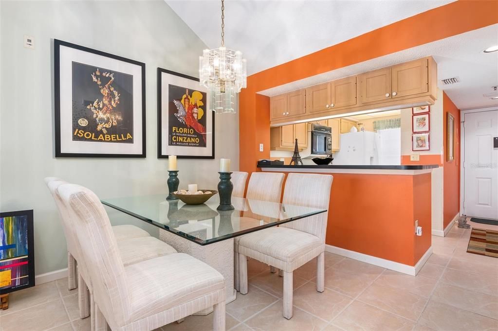 Recently Sold: $234,000 (2 beds, 2 baths, 997 Square Feet)