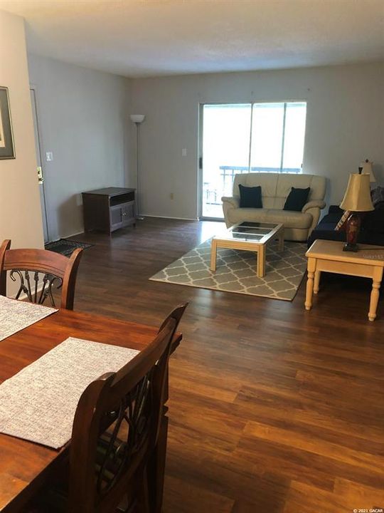 Recently Sold: $83,500 (2 beds, 2 baths, 1003 Square Feet)
