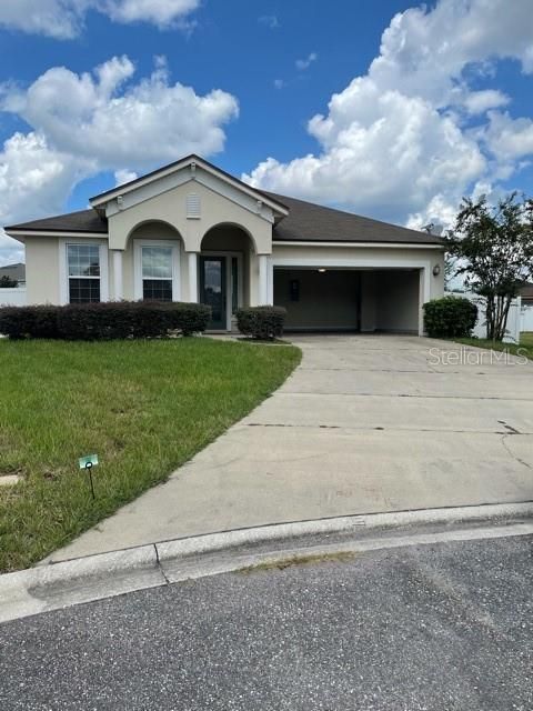 Recently Sold: $260,000 (3 beds, 2 baths, 1574 Square Feet)