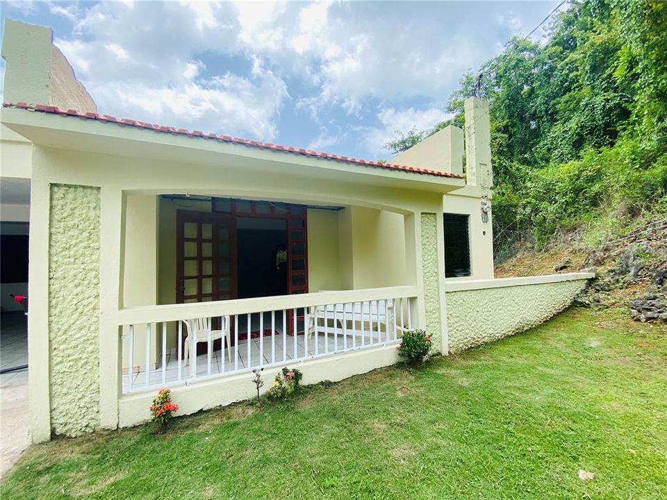 Vendido Recientemente: $128,000 (2 camas, 1 baños, 1776 Pies cuadrados)