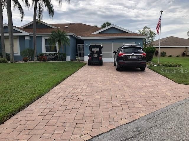 Recently Sold: $240,000 (2 beds, 2 baths, 1559 Square Feet)