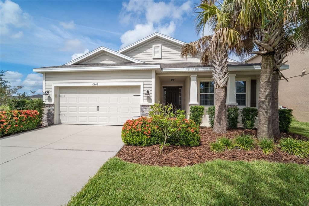 Recently Sold: $375,000 (3 beds, 2 baths, 1864 Square Feet)