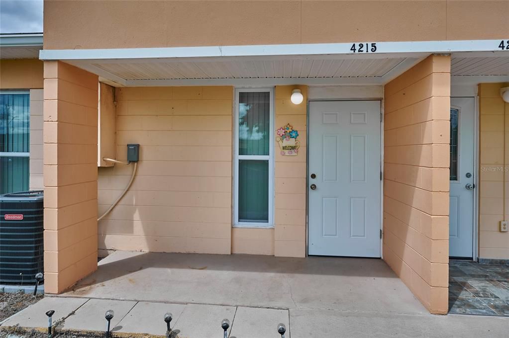 Recently Sold: $84,000 (1 beds, 1 baths, 648 Square Feet)