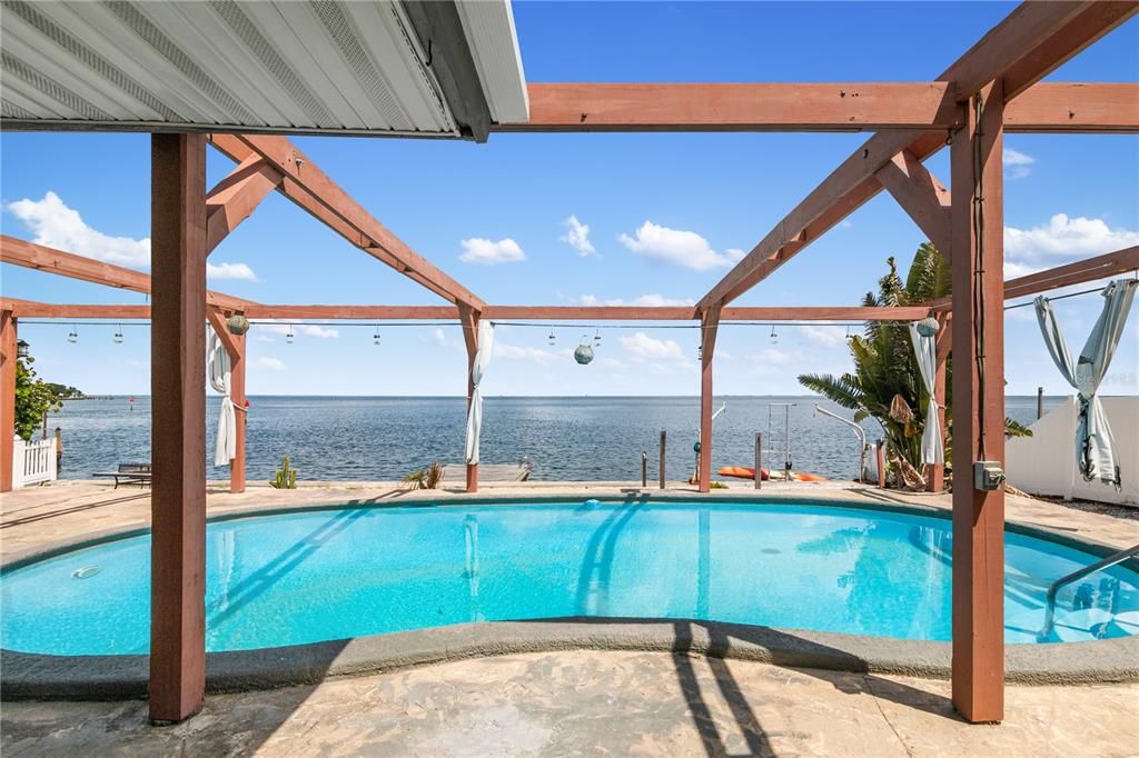 Recently Sold: $1,298,000 (3 beds, 2 baths, 2114 Square Feet)