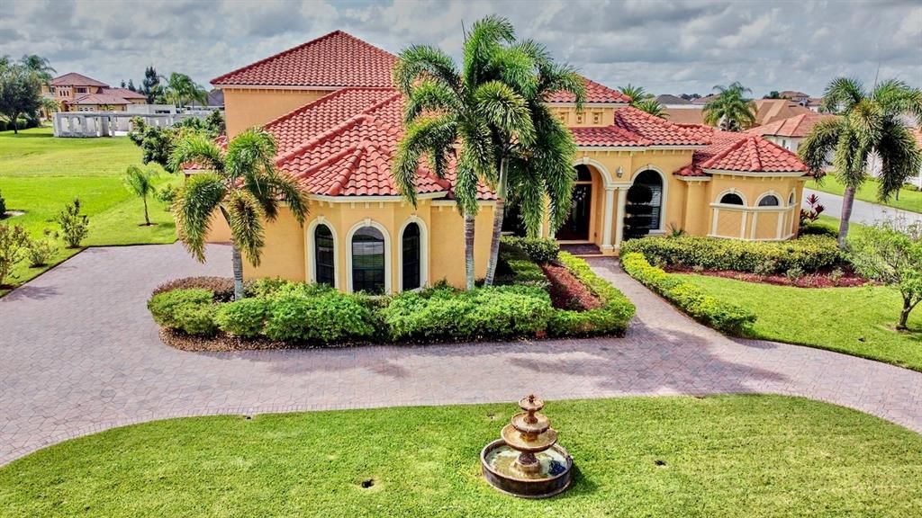 Recently Sold: $799,000 (5 beds, 4 baths, 4490 Square Feet)