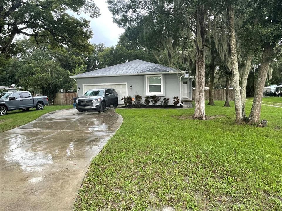 Recently Sold: $330,000 (3 beds, 2 baths, 1650 Square Feet)
