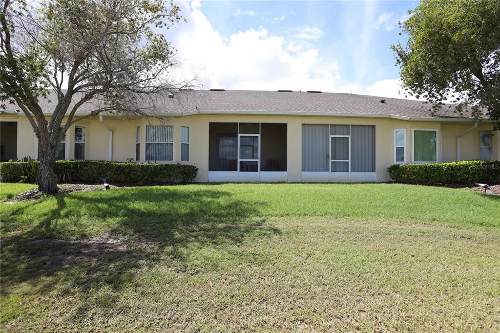 Recently Sold: $232,500 (2 beds, 2 baths, 1306 Square Feet)