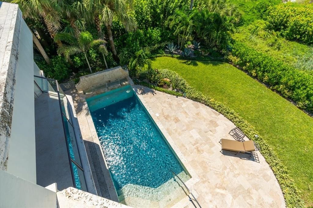 Recently Sold: $8,200,000 (3 beds, 4 baths, 4985 Square Feet)