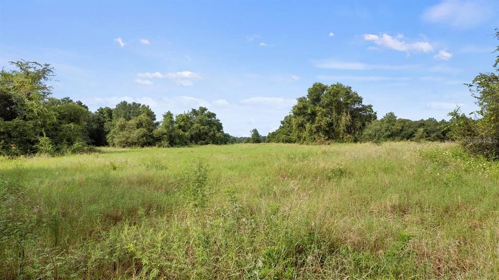 Vendido Recientemente: $365,000 (20.92 acres)