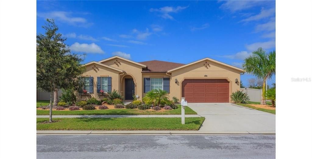 Recently Sold: $483,900 (4 beds, 3 baths, 2938 Square Feet)