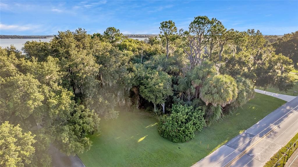 最近售出: $450,000 (1.23 acres)