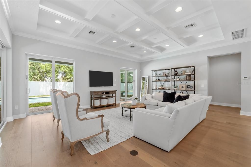 Recently Sold: $1,897,000 (5 beds, 4 baths, 4227 Square Feet)