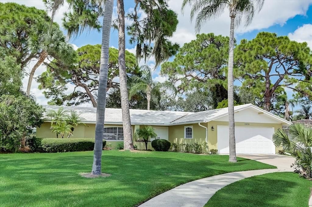 Recently Sold: $468,900 (3 beds, 2 baths, 1856 Square Feet)