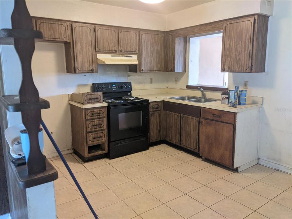 Recently Sold: $145,000 (3 beds, 1 baths, 1222 Square Feet)