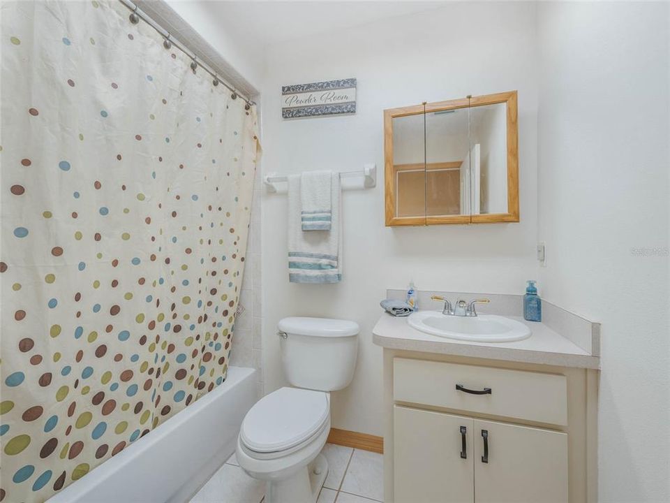 Guest bath. Shower tub combo