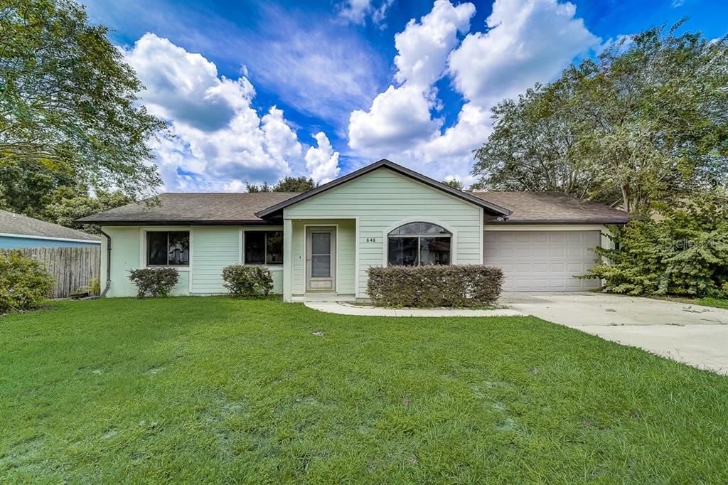 Recently Sold: $235,000 (3 beds, 2 baths, 1126 Square Feet)