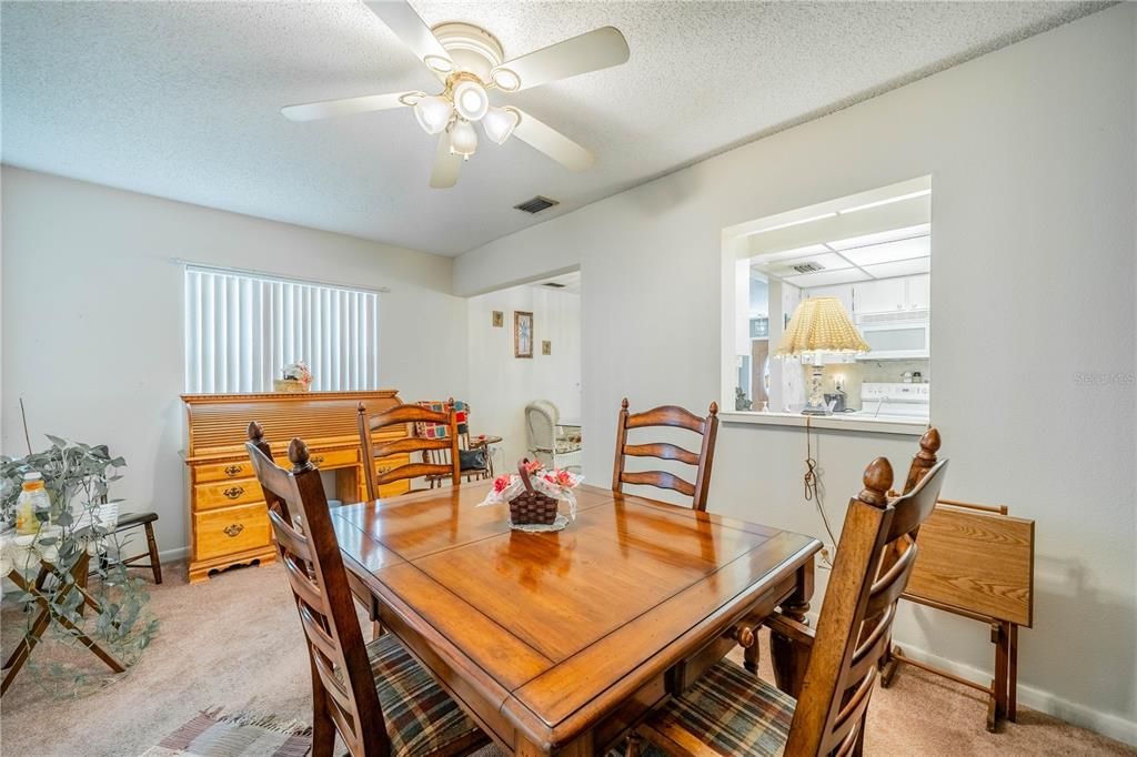 Recently Sold: $190,000 (2 beds, 2 baths, 1123 Square Feet)