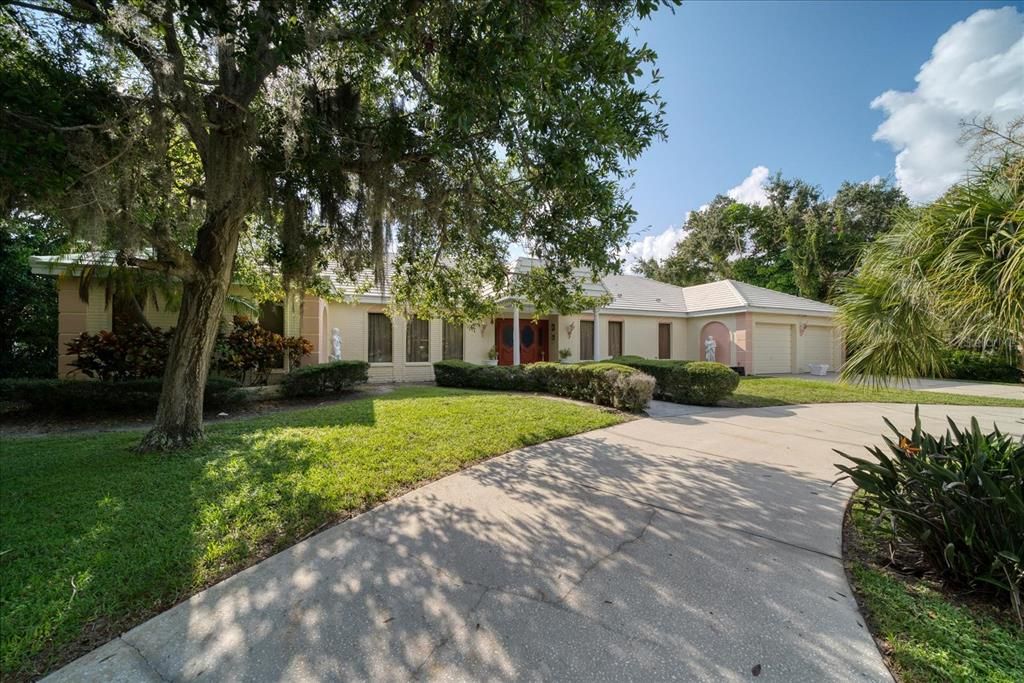 Recently Sold: $1,199,000 (5 beds, 3 baths, 4400 Square Feet)