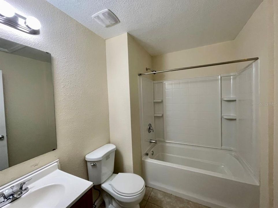 最近租的: $1,650 (3 贝兹, 2 浴室, 1302 平方英尺)